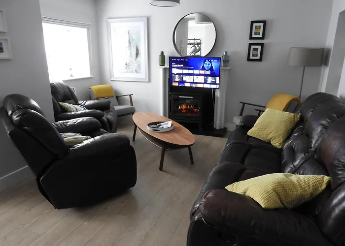 Cheerful 3 Bed In The Heart Of Fethard Village